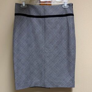 The Limited Black Plaid Pencil Skirt
